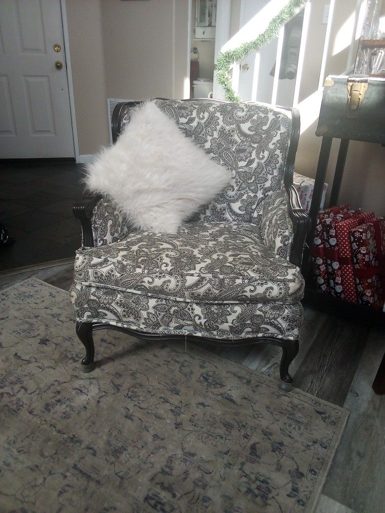 Antique Chair Very Sturdy Beautiful