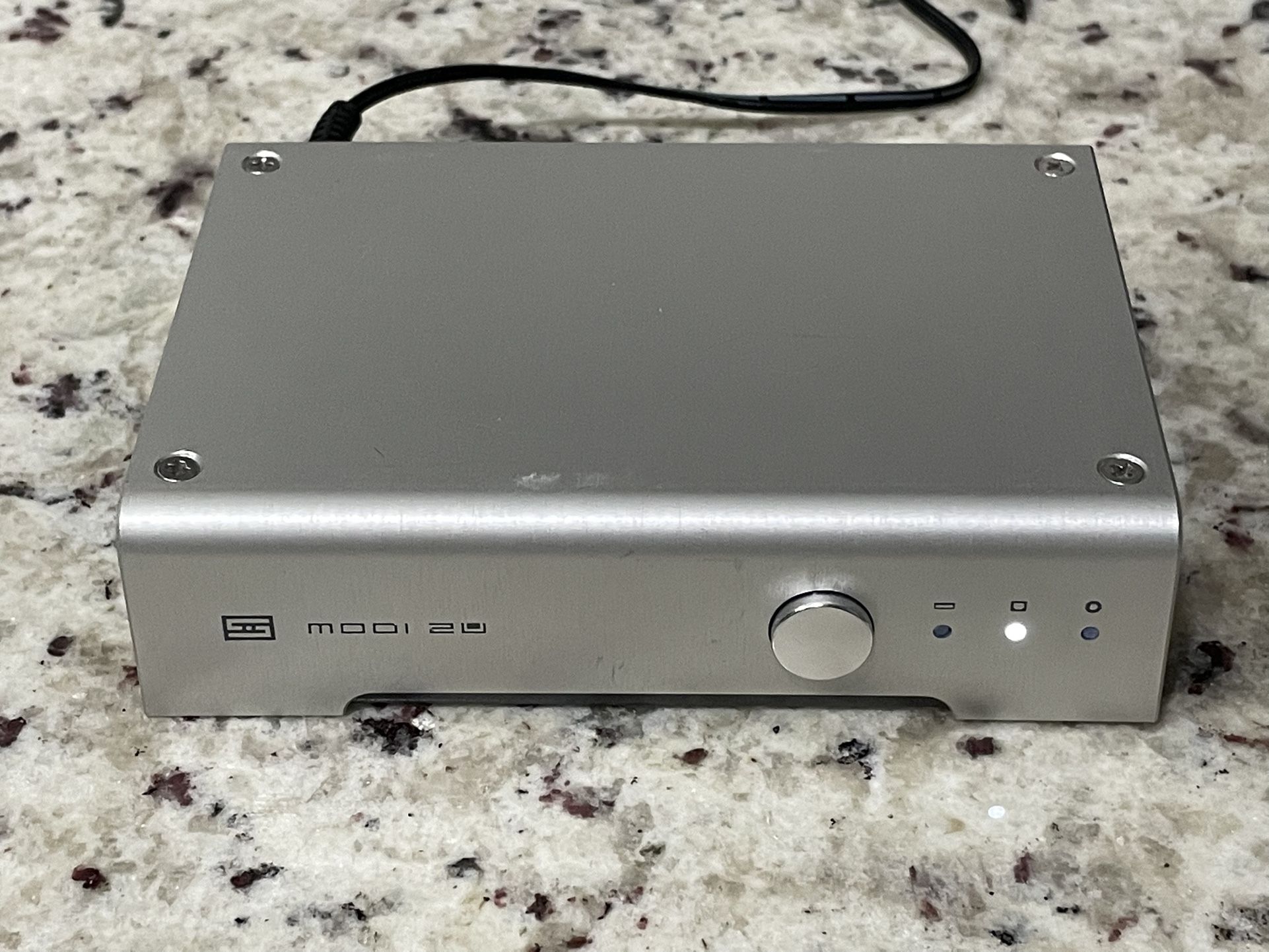 Schiit Modi 2 Uber DAC ( Very Good Sound)