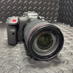 Canon EOS R5 Camera With Lens 