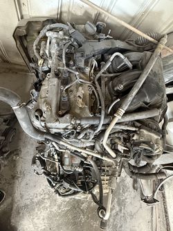 Engine: Appears to be 4-Cylinder