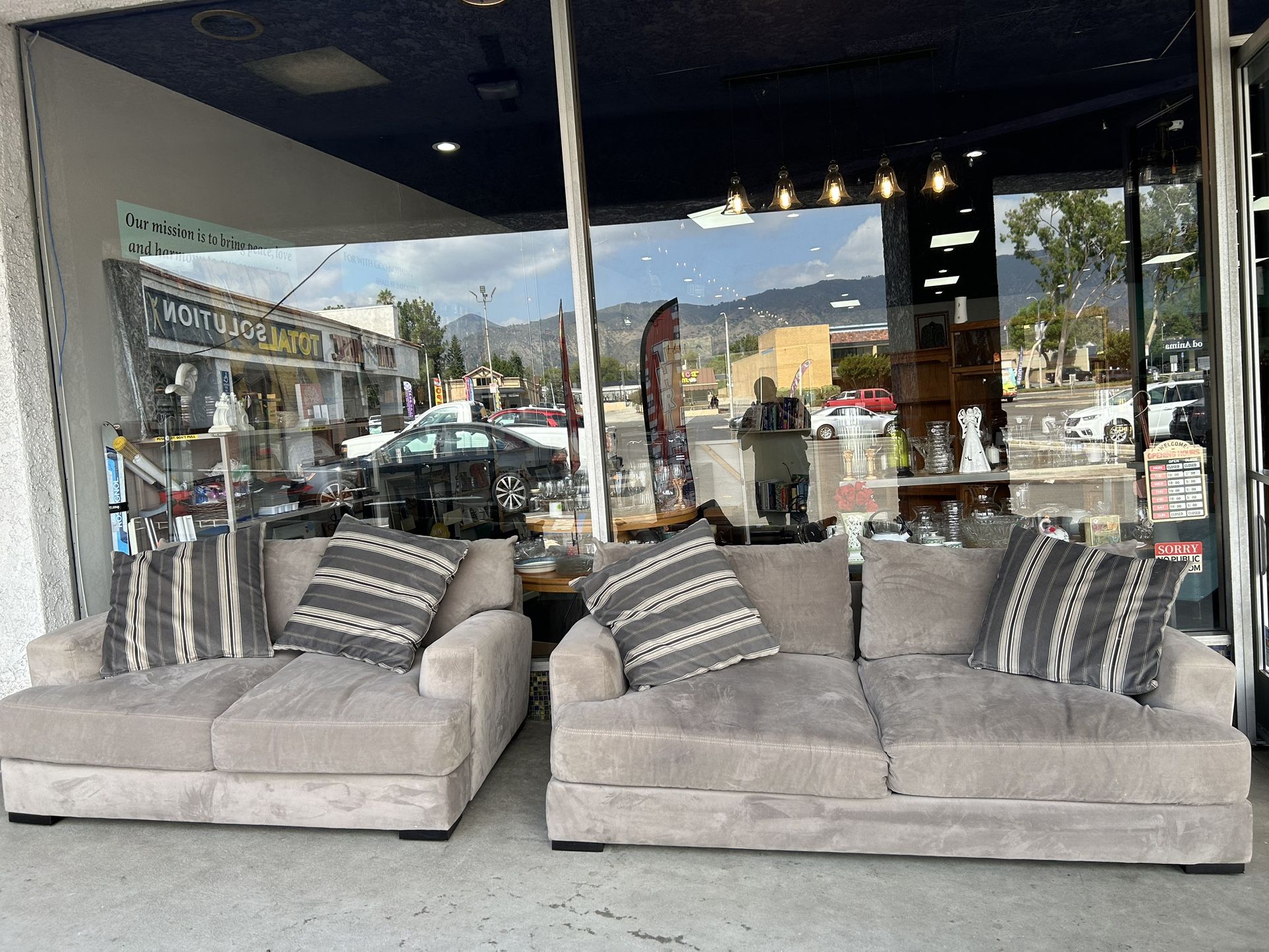 Sofa Set