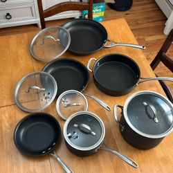 6 Piece Calphalon Pan Set