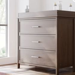 Graco Classic 3 Drawer Dresser with Removable Changing Topper Hazelnut
