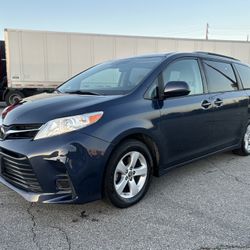 2019 Toyota Sienna