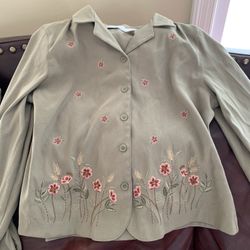 Alfred Dunner Women's 14pGreen Embroidered Florals Long Sleeve Shirt & Pants Set