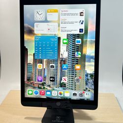 Apple iPad 7 32GB 10.2” Screen Fully Functional