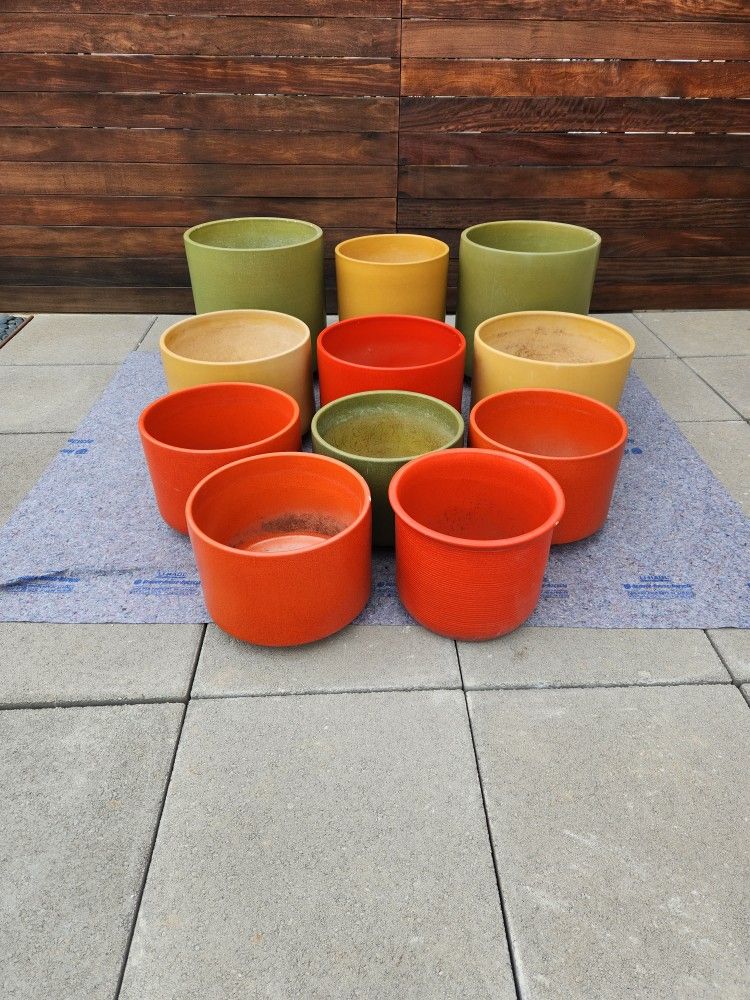 Large Vintage Gainey Ceramics Pottery Pots Mid Century