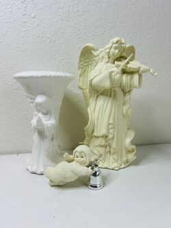 Angel figurines