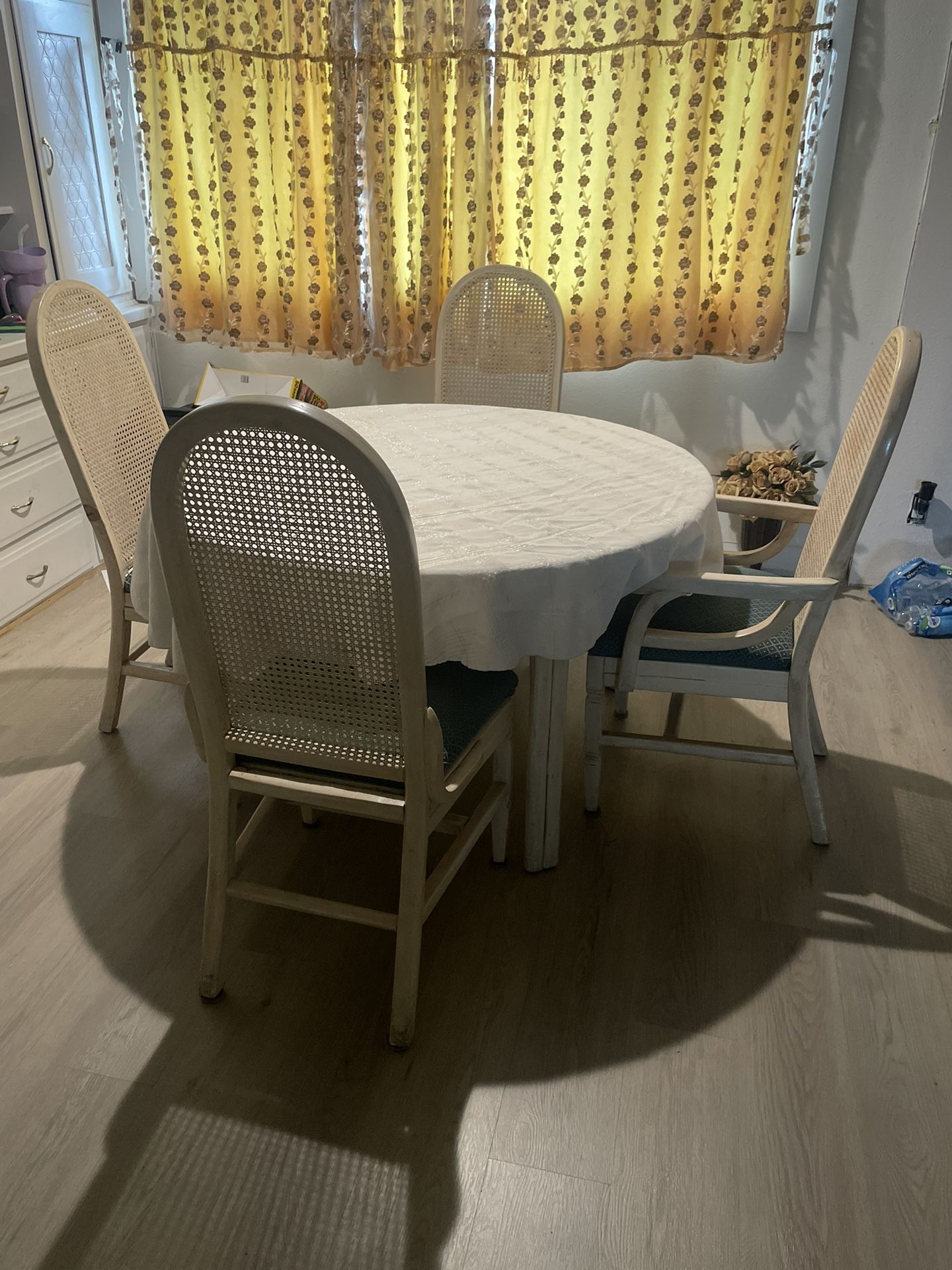 Rustic Antique Table And Chairs