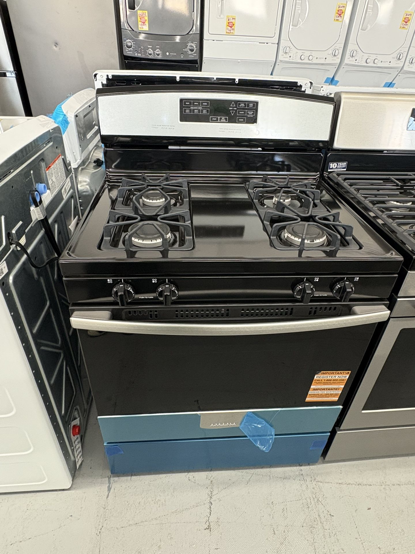 AMANA 30” Range Gas