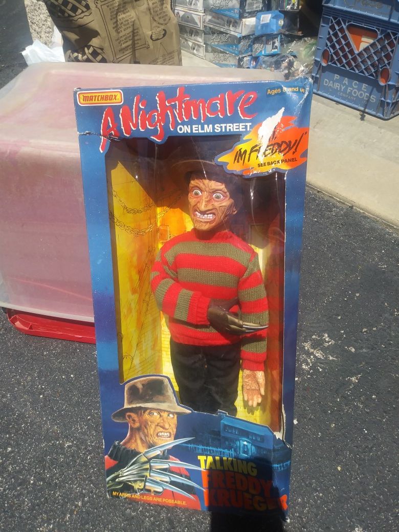 Freddy krueger 18 inch brand new talking doll