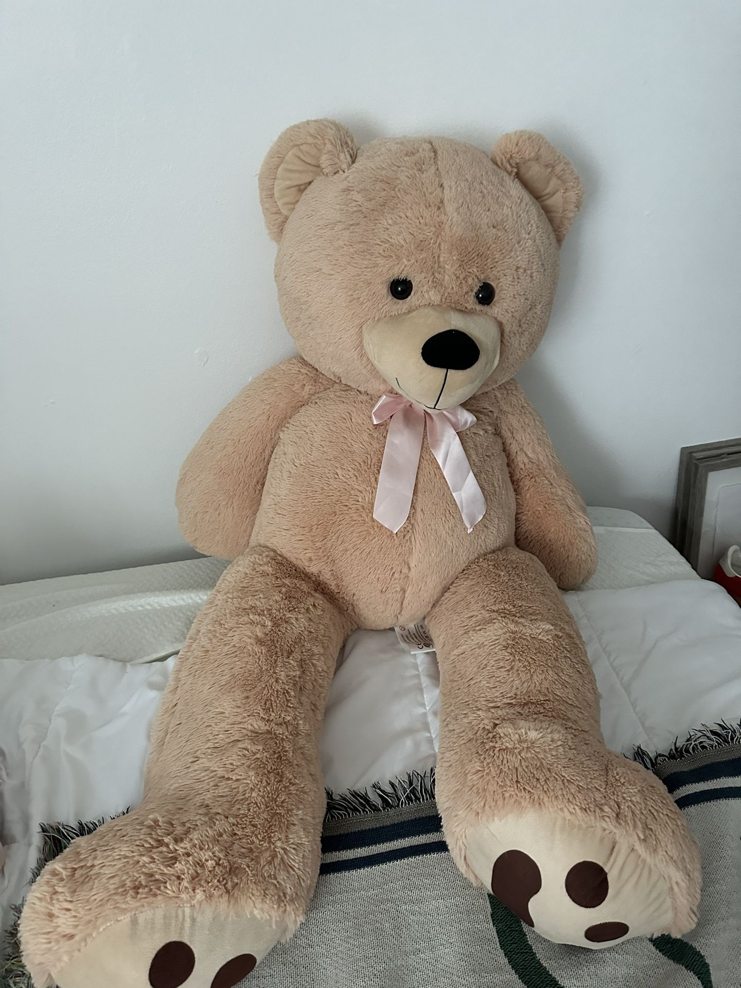 New XXL soft teddy Bear