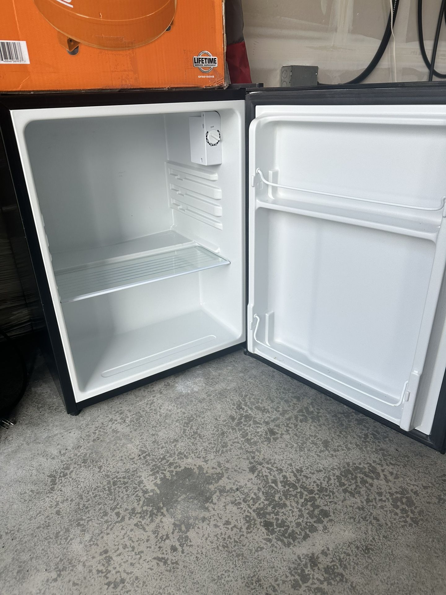 Mini-fridge
