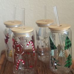 Glass Christmas Glasses With Straw