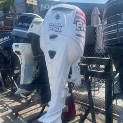Evinrude 250 Etec