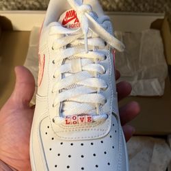 Nike AF1 2022 Valentine (woman’s)