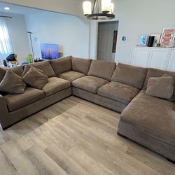 Crate & Barrel Sectional Sofa w/ Chaise