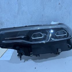 2022 Bmw X7 Left headlight