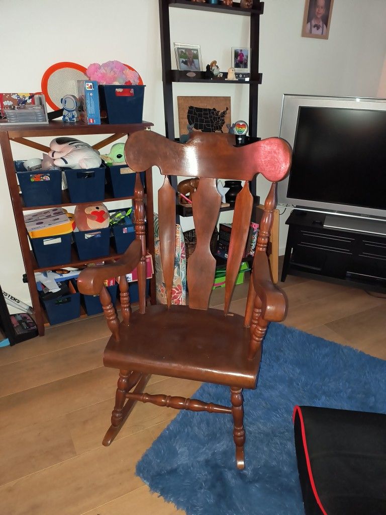 Adult Wooden Rocking Chair 