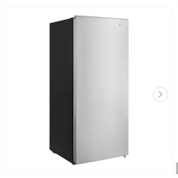 7.1 Cu. Ft. Convertible Freezer OR Refrigerator 