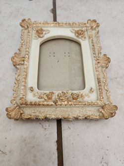 Vintage Ornate Floral Frame