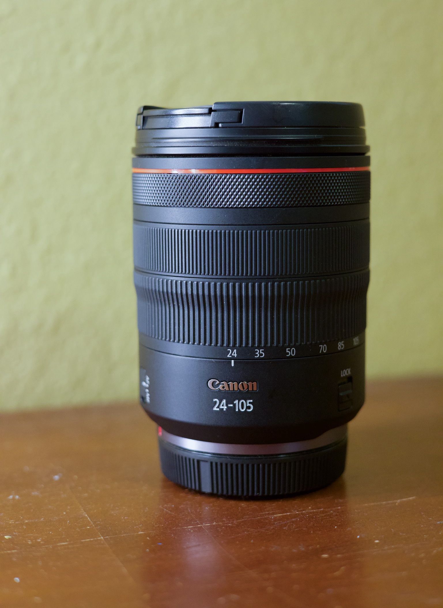 Canon RF 24-105mm f/4 L IS USM Lens