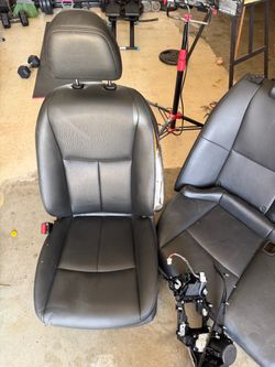 Infiniti q50 seats