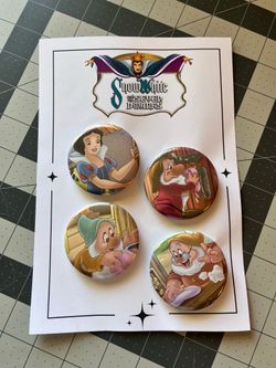 Snow White pin-back button set