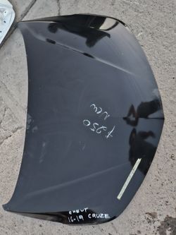 Chevy Cruze hood Oem