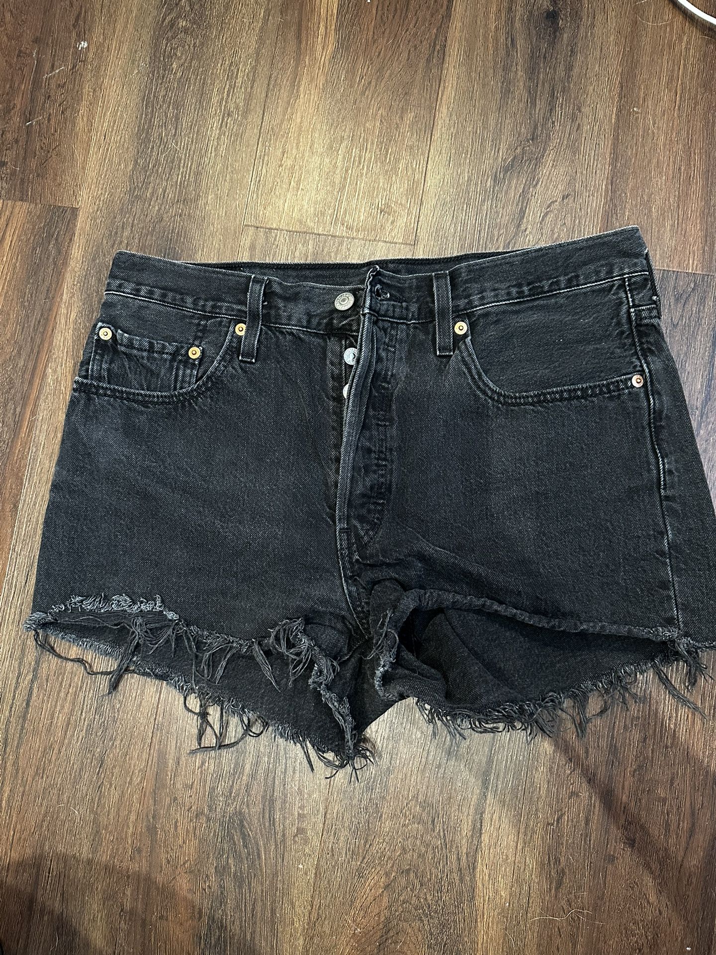 Levi’s 501 Original Shorts - Women’s