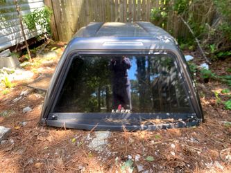 Leer truck bed topper