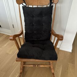 Rocking Chair 