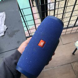 JBL charge 3 Speaker Used