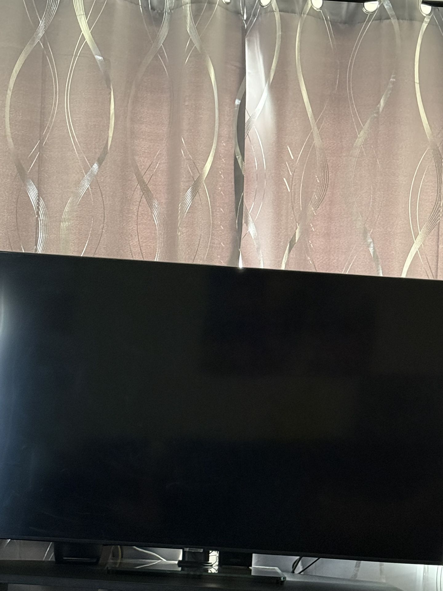 Samsun CU7000 55” SmartTV