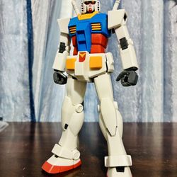 BANDAI MG RX-78-2 GUNDAM 2.0