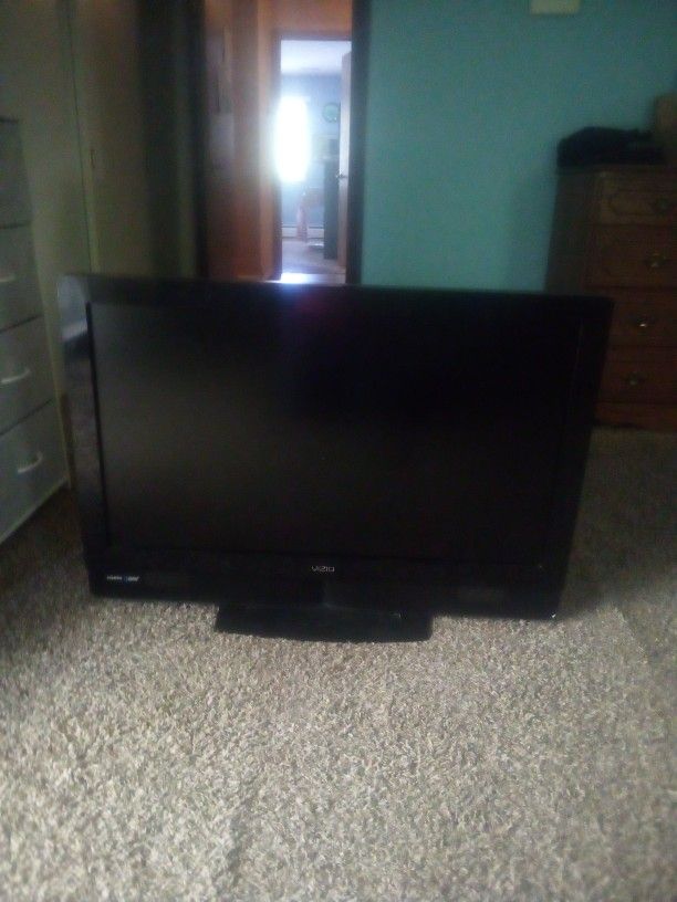 37 Inch Vizio Tv