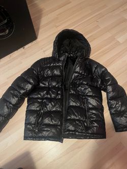 Guess Puffer Jacket Large