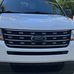 Front Bumper Grille  