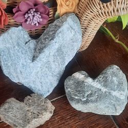 Heart Rocks Perfect For Garden, Home Decor Or Gift