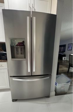 Refrigerator