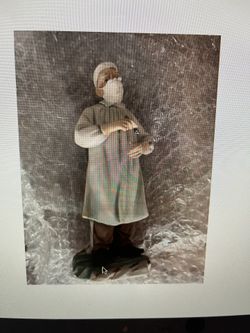 Porcelain And Wood Sculptures 