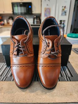 Bruno Marc Shoes Sz 12 Kids