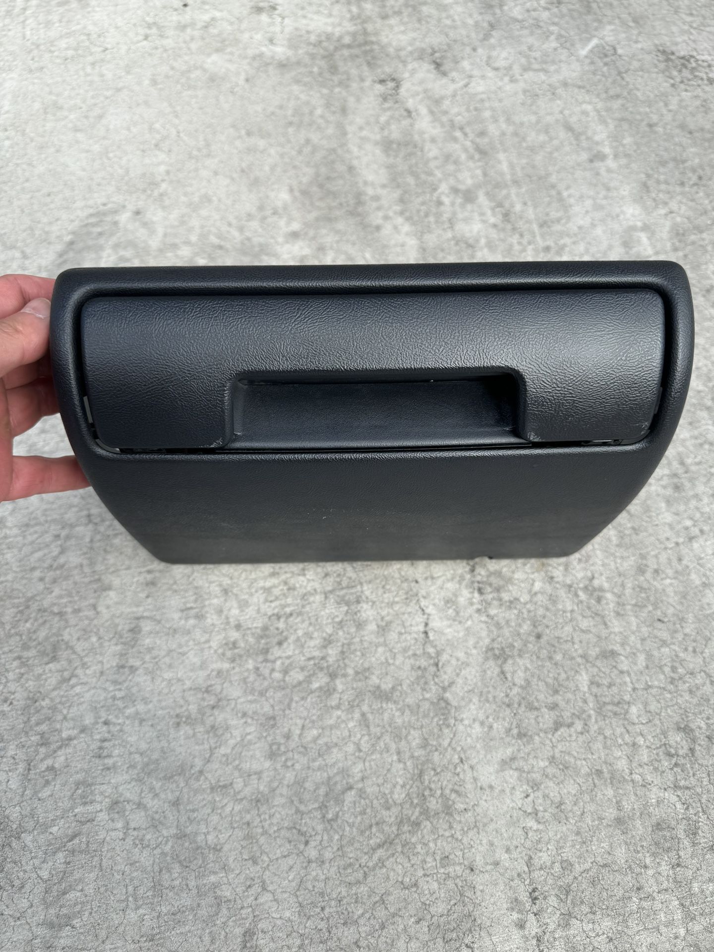 88-94 Chevy Silverado OBS Cup holder