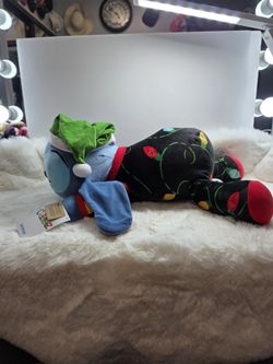 Disney Stitch Cuddleez Holiday Plush