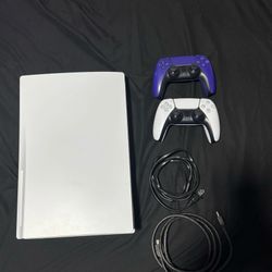 Playstation 5 DISC Version With 2 Controllers,8 Games With Own Suitcase And SSD 1 Tb Memory