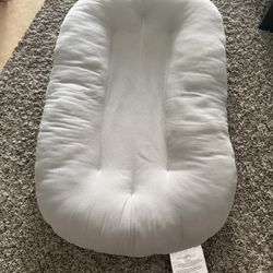Snuggle Me Organic 