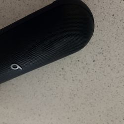 Beats Pill
