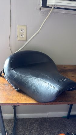 Harley Seat