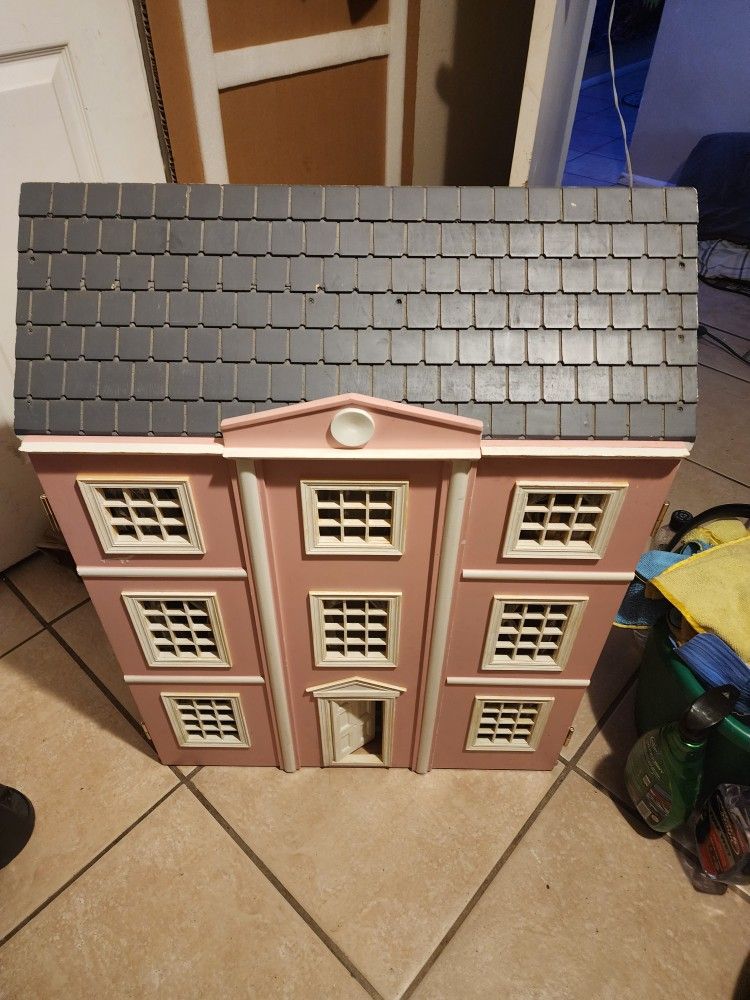 Wood Dollhouse With Wood Furniture