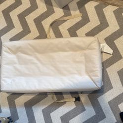 4 sided changing pad